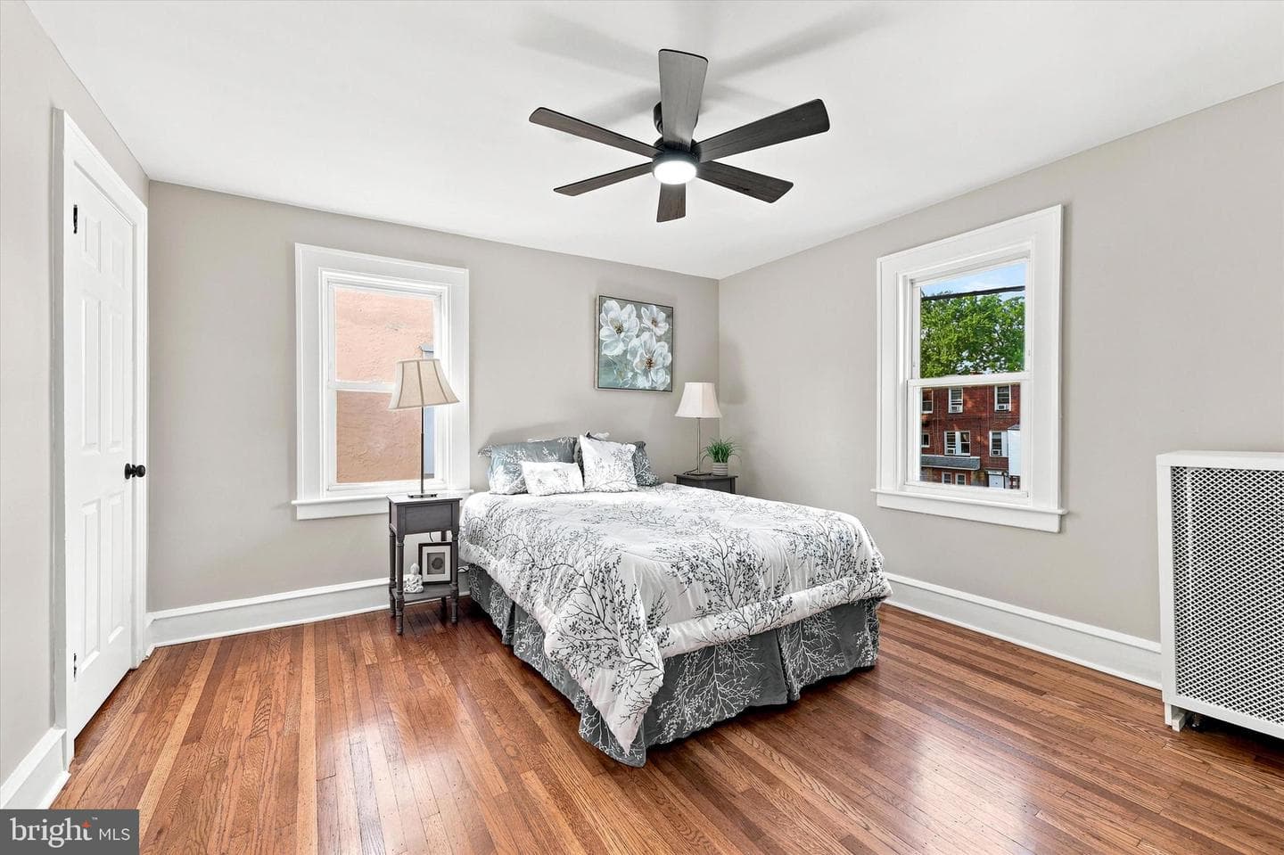 208 Marshall Avenue photo 8
