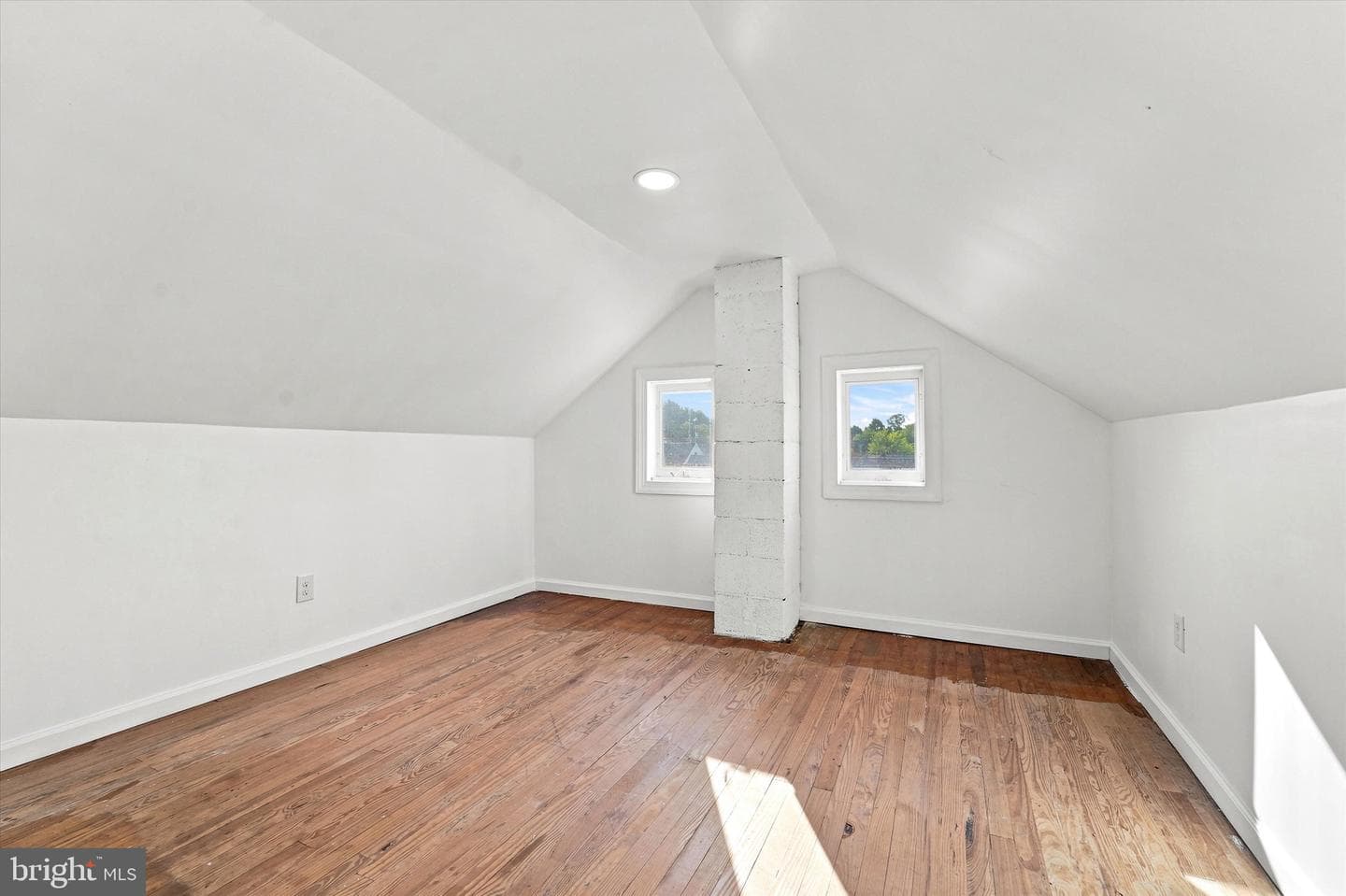 703 Media Parkway photo 18