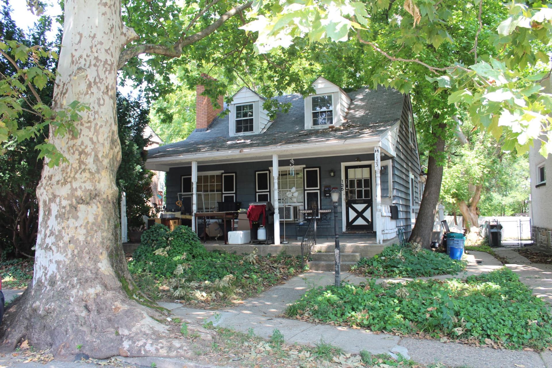 135 E Greenwood Avenue