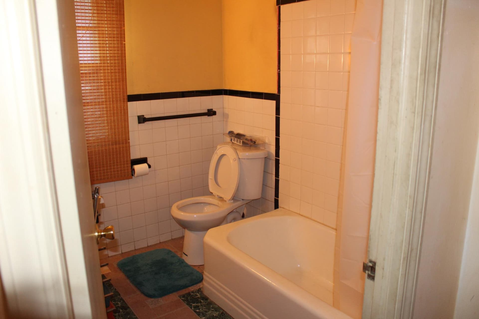 135 E Greenwood Avenue photo 12