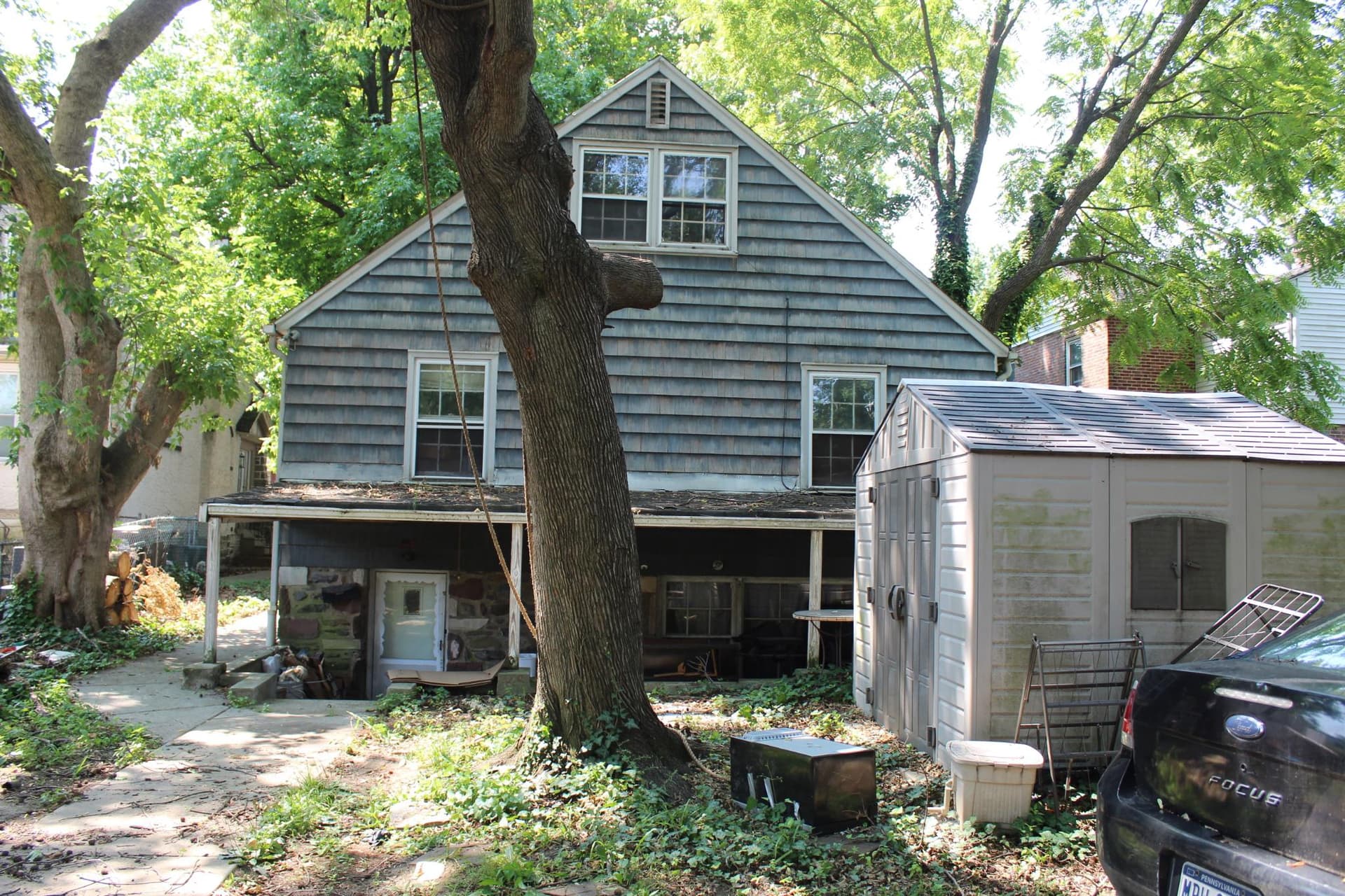 135 E Greenwood Avenue photo 33