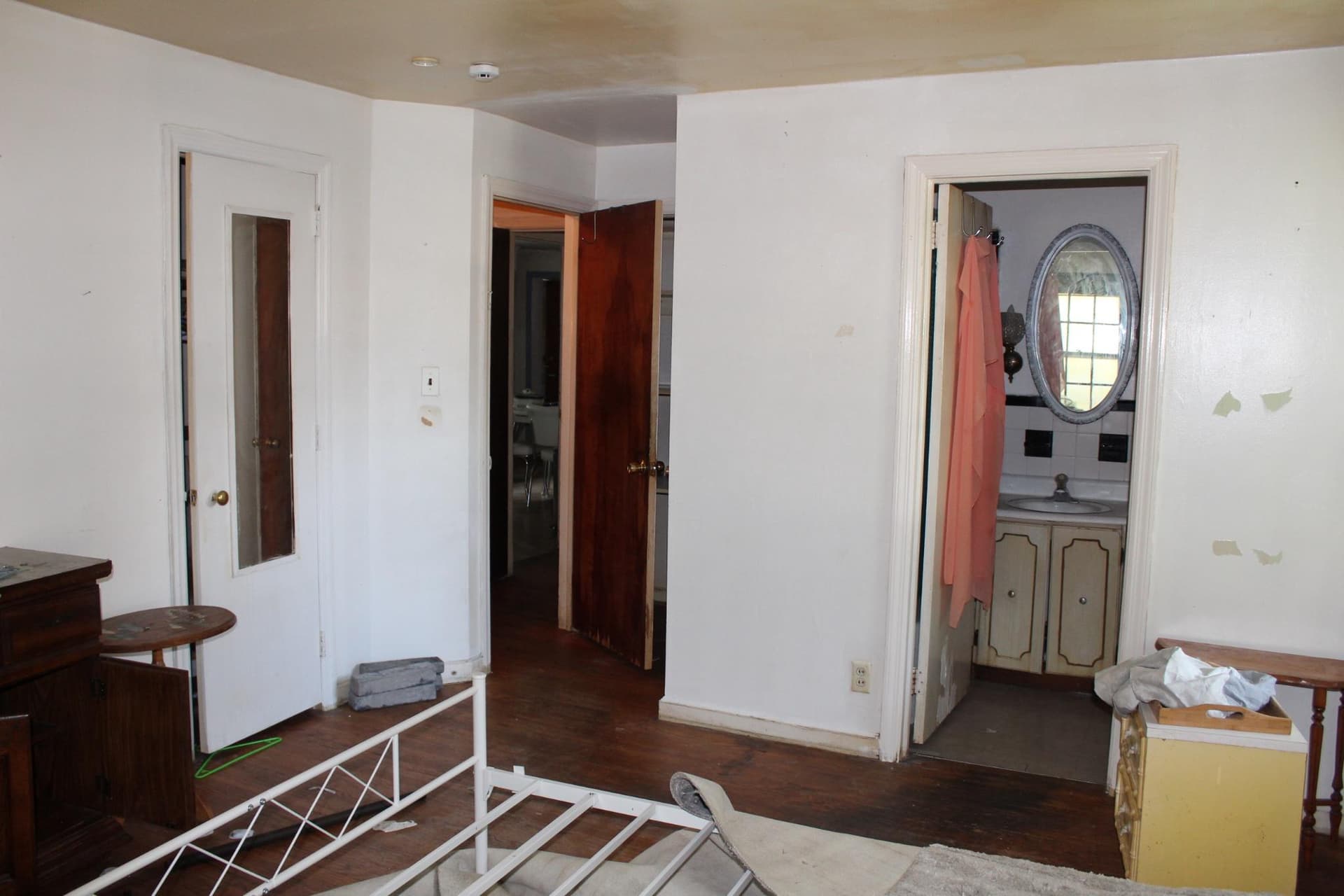 135 E Greenwood Avenue photo 9