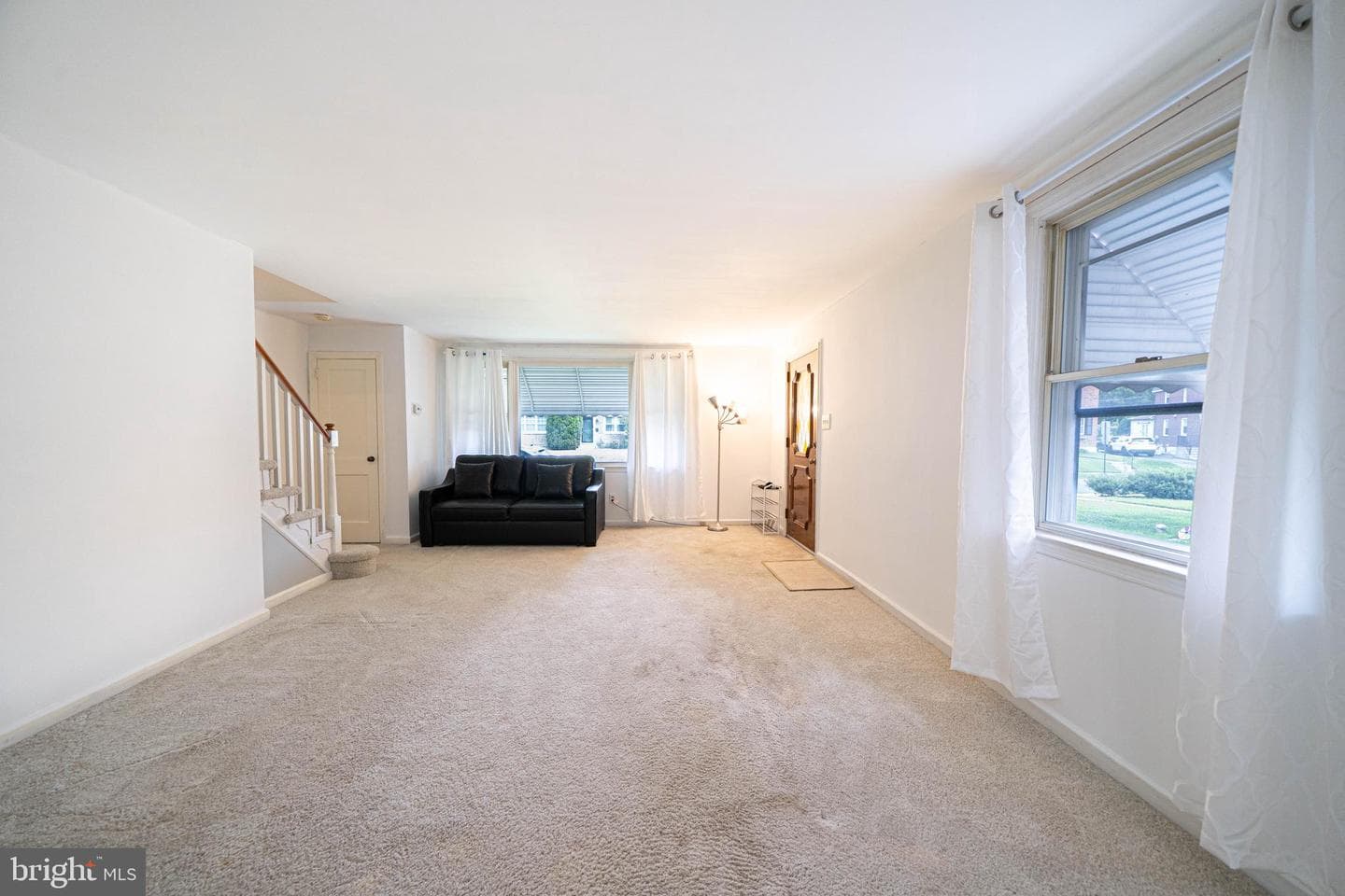 336 Holland Street photo 4