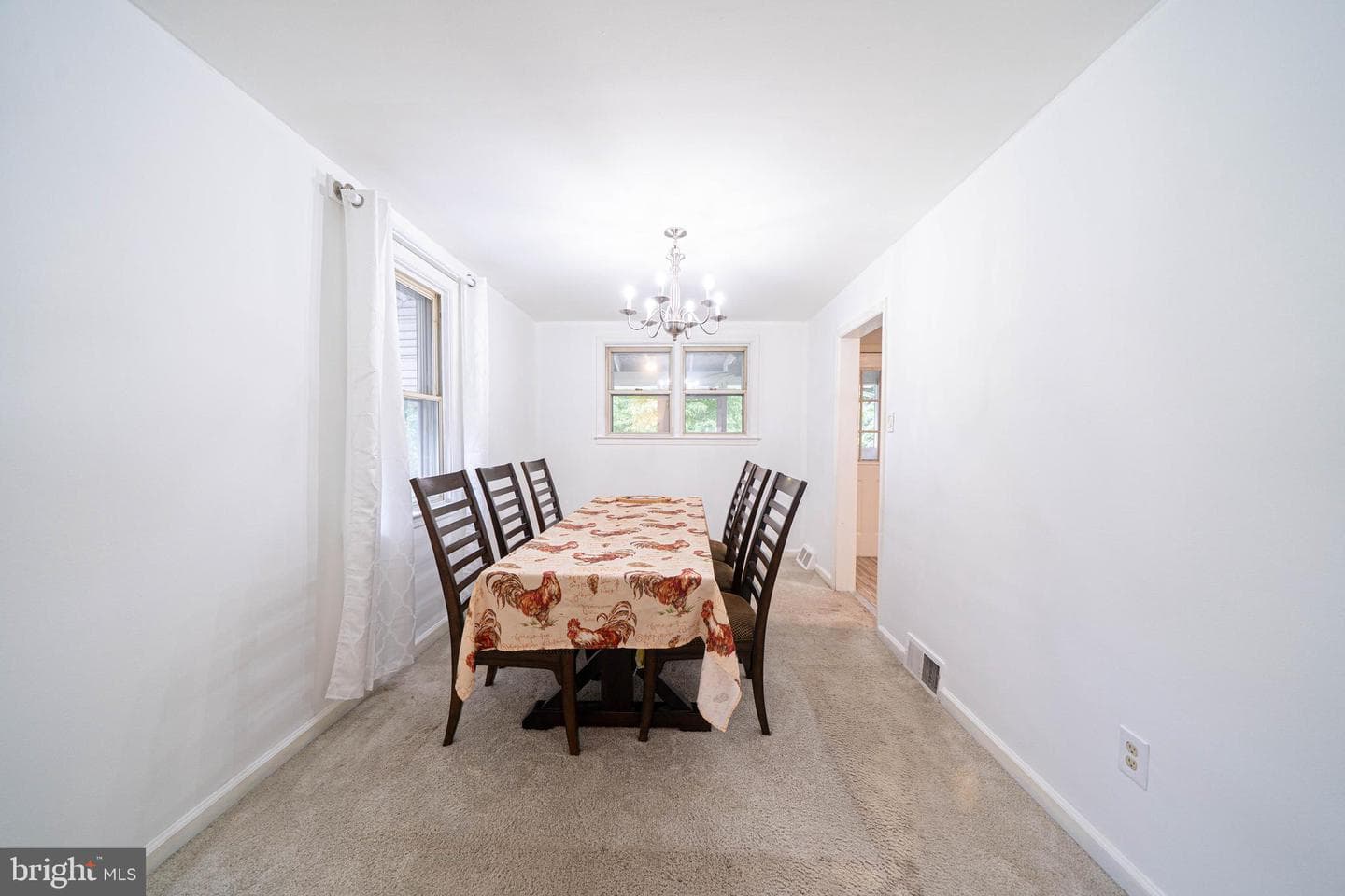336 Holland Street photo 6