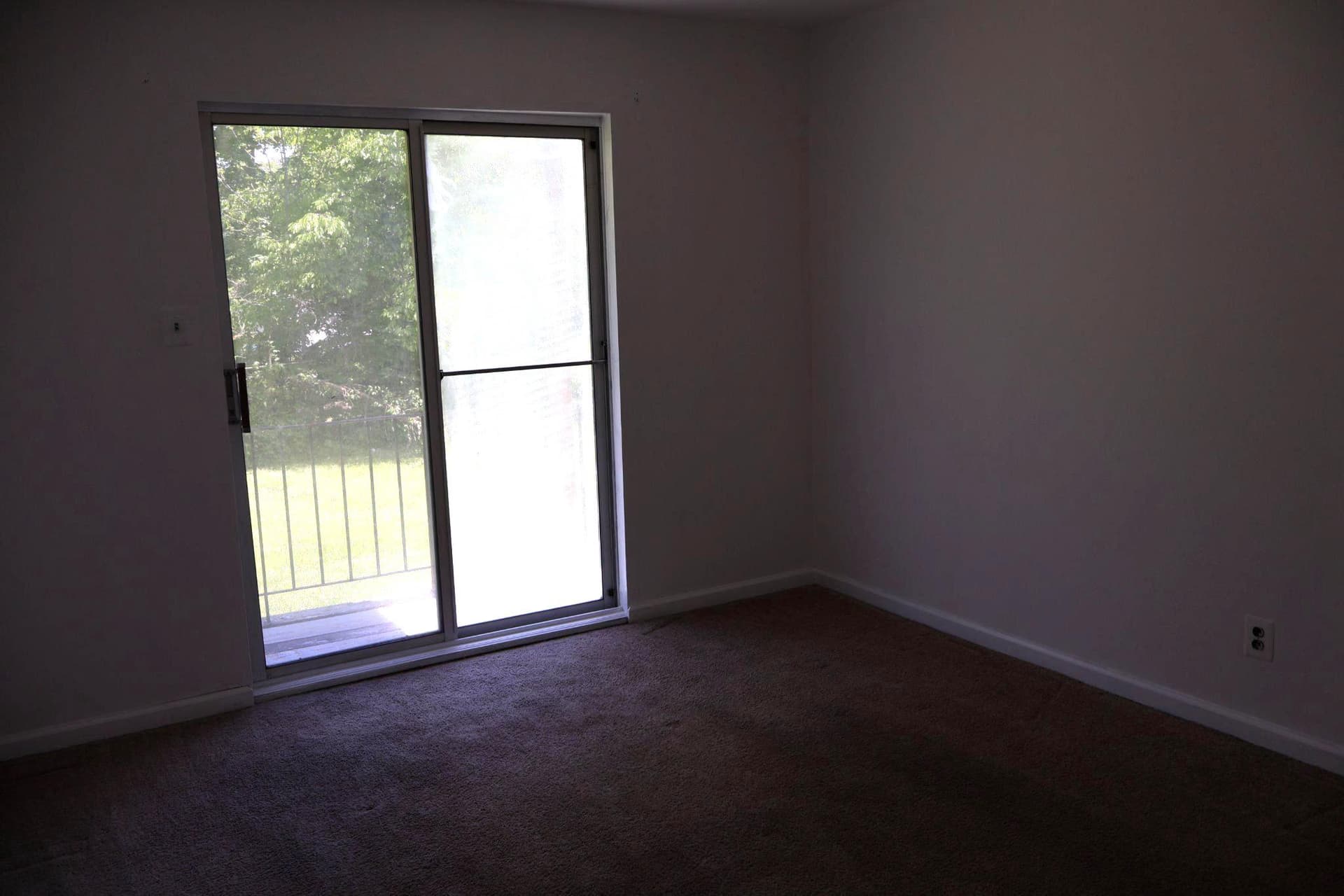 601 Country Lane photo 13