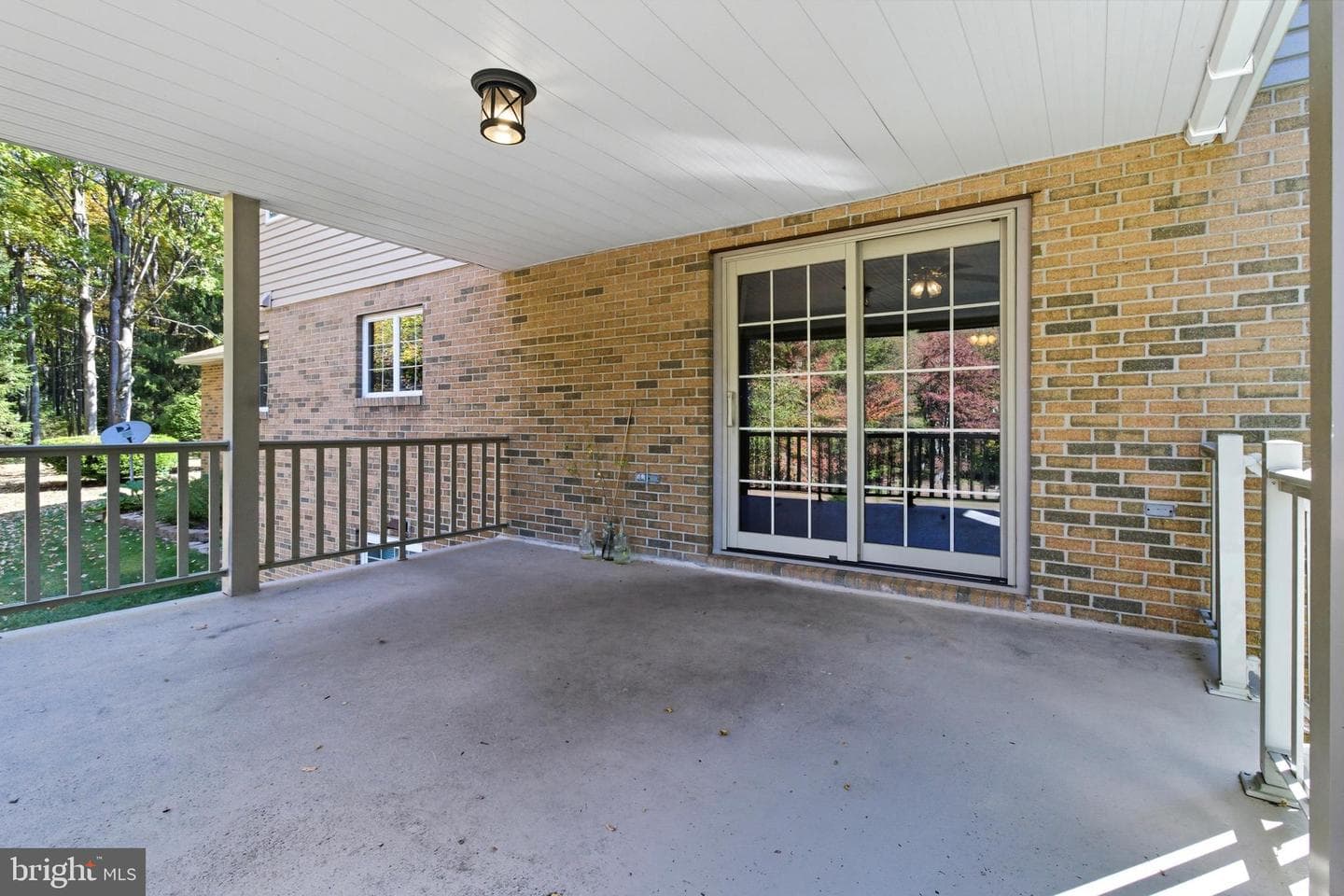 390 Comfort Lane photo 11