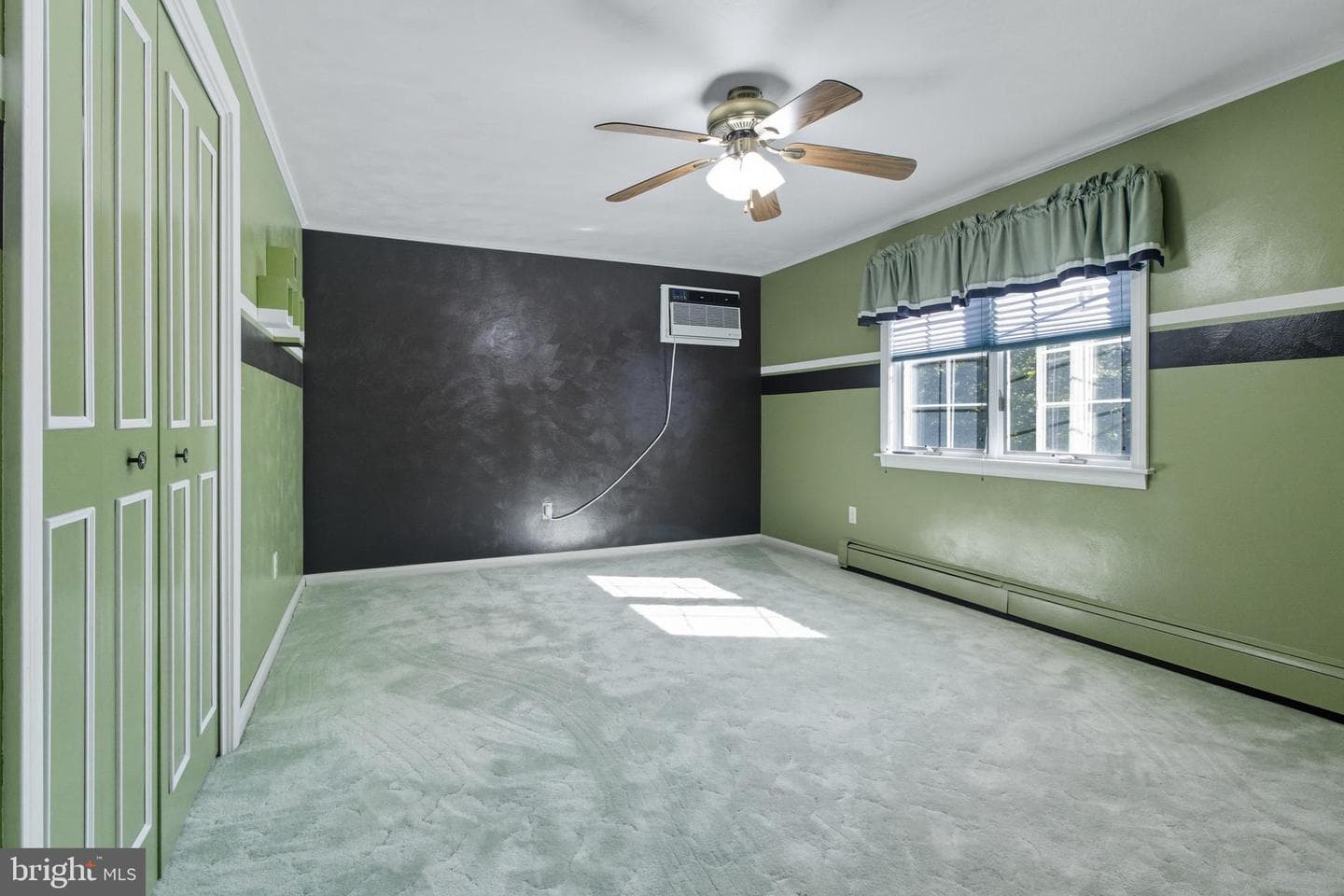 390 Comfort Lane photo 32