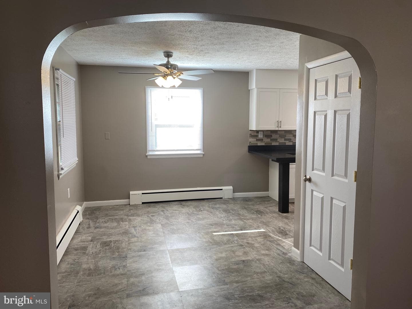 2086 Lincoln Way East E photo 12