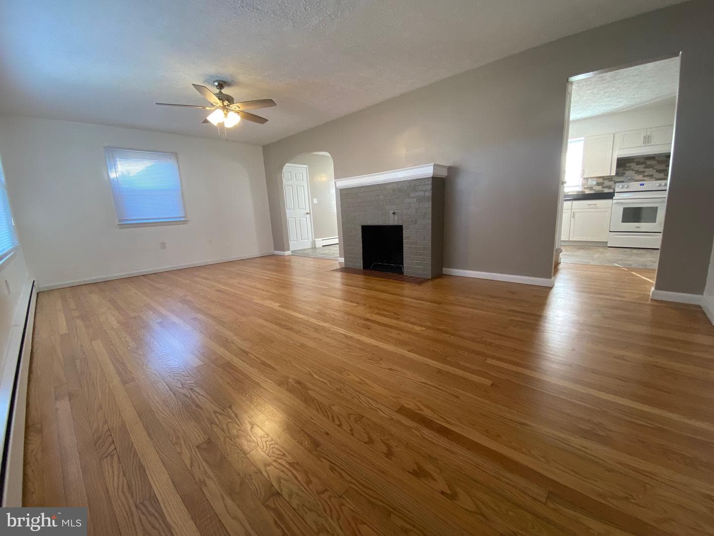 2086 Lincoln Way East E photo 9