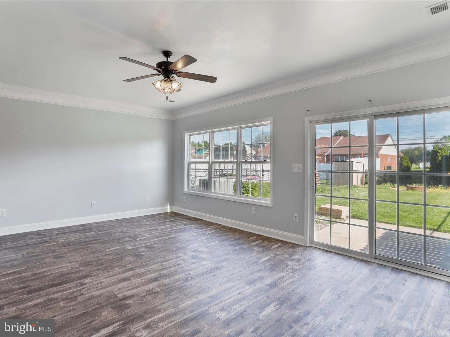 234 Whitley Dr. photo 10