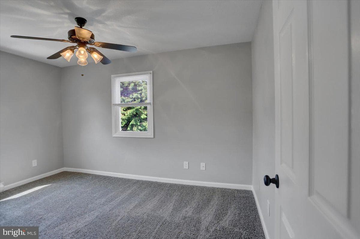 4631 Church Road photo 18