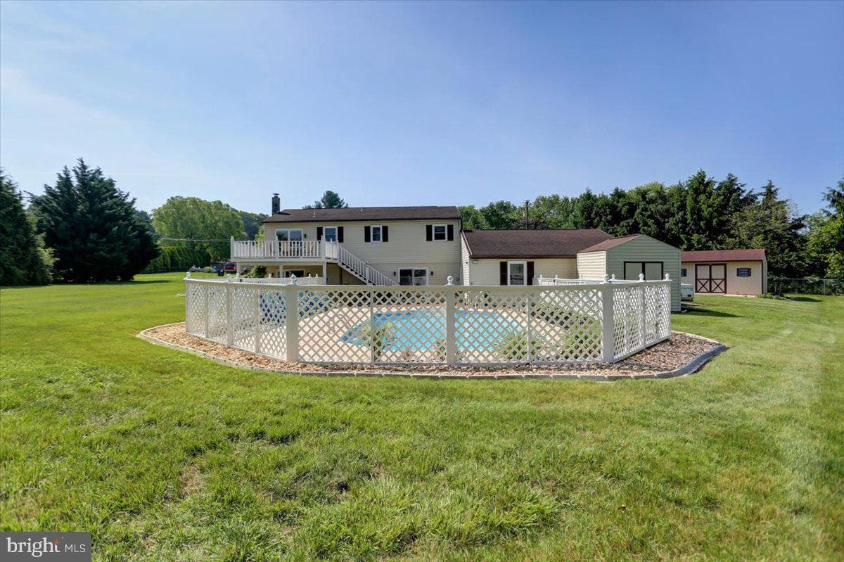 4631 Church Road photo 38