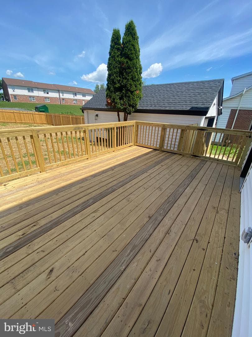 12033 Buchanan Trail W. photo 15