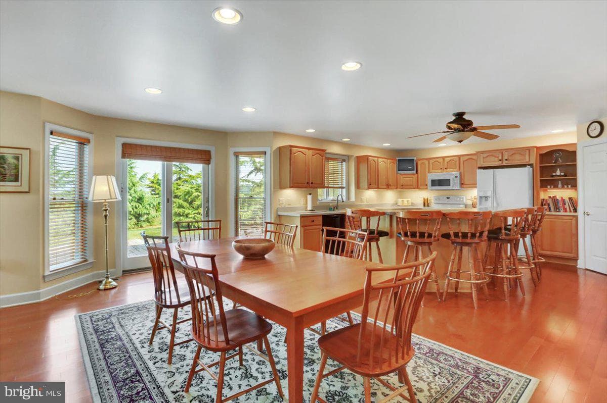 3135 St. Andrews photo 18