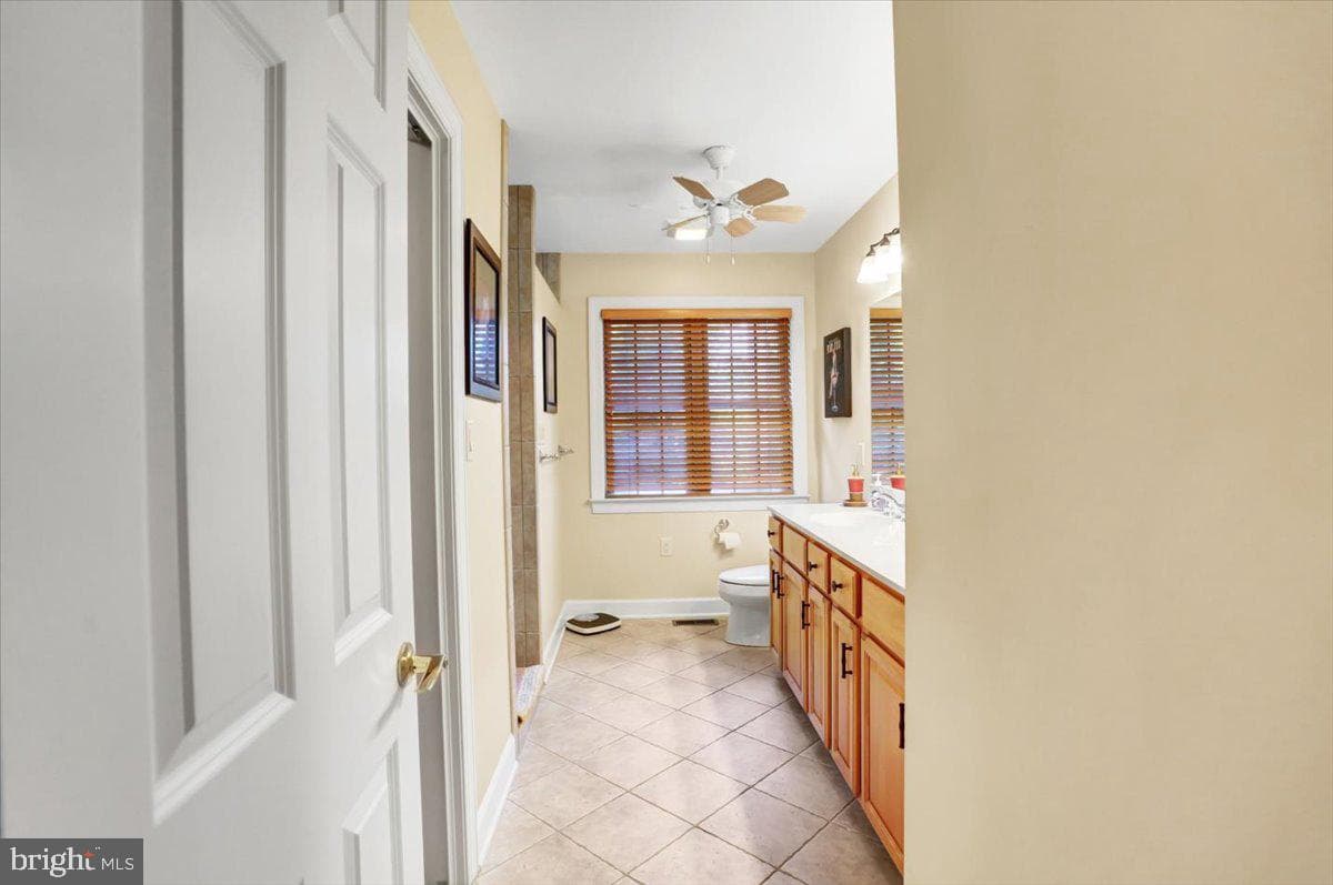 3135 St. Andrews photo 32
