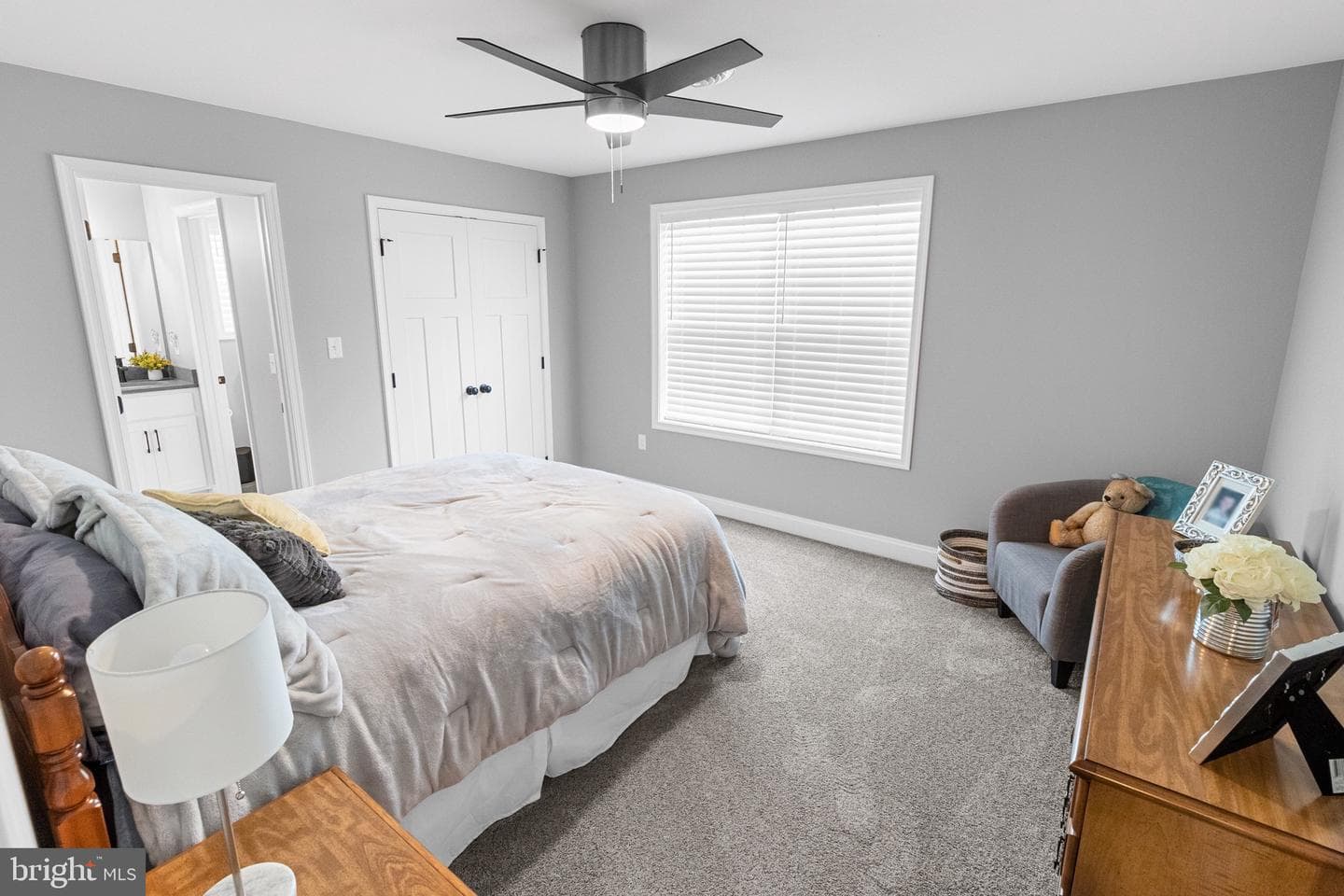 1072 Divinity Drive photo 33