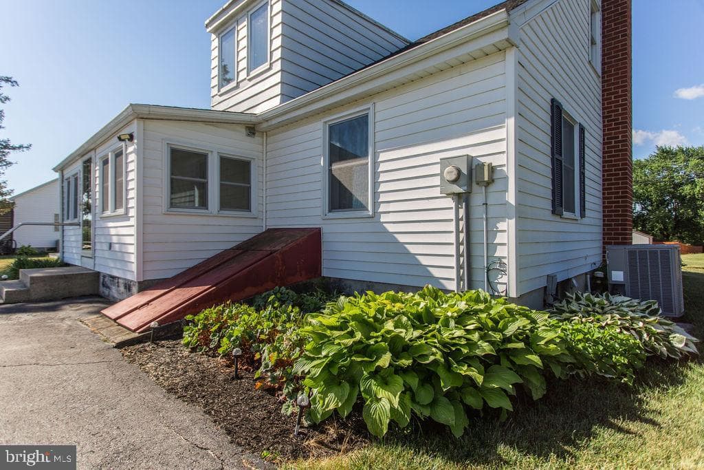 1581 Orrstown Road photo 16