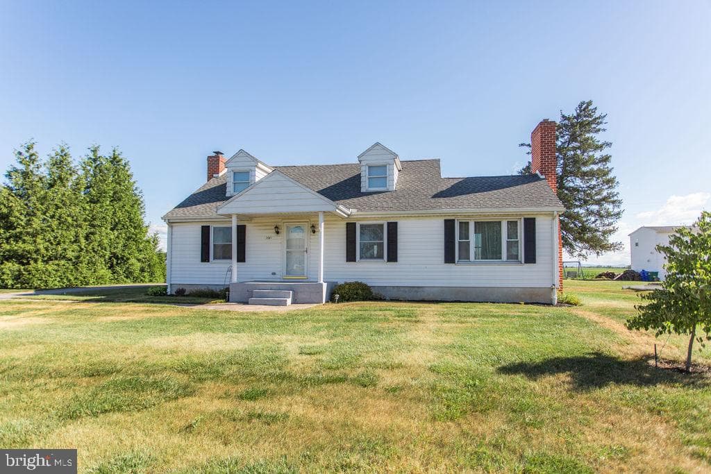 1581 Orrstown Road photo 2