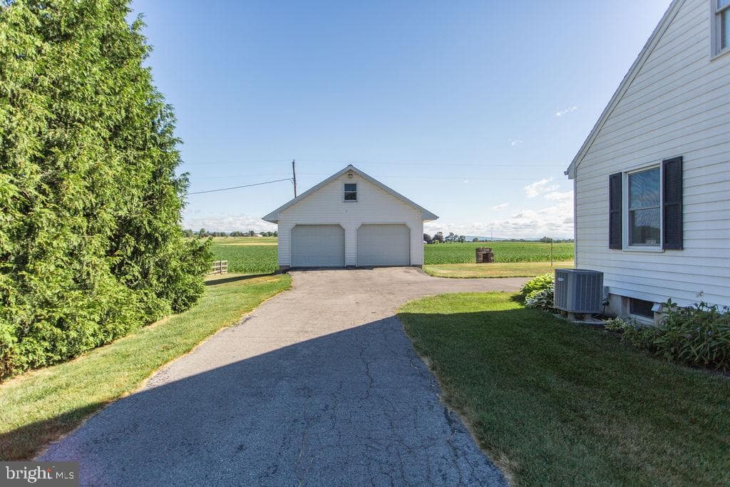 1581 Orrstown Road photo 53