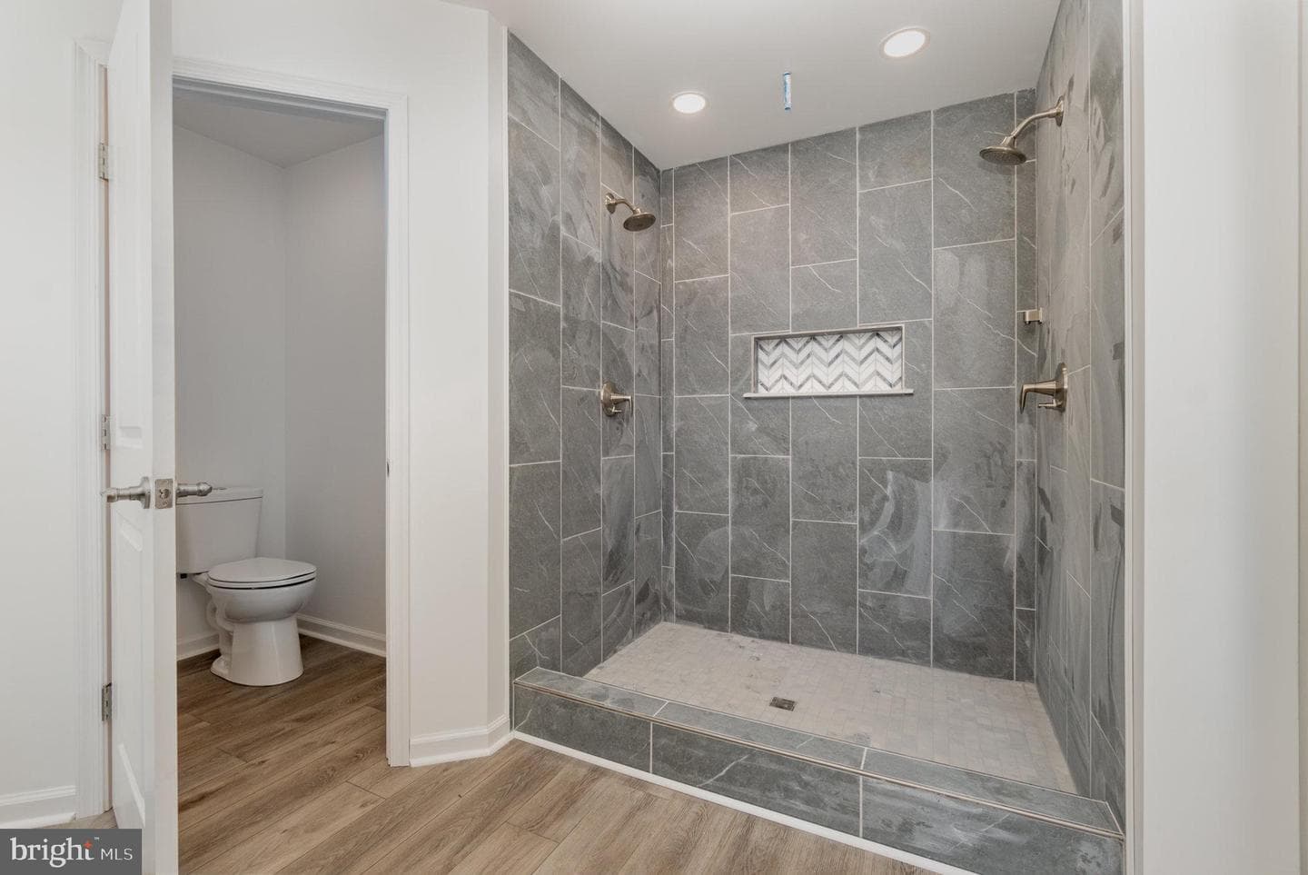 7185 Lincoln Way West photo 22