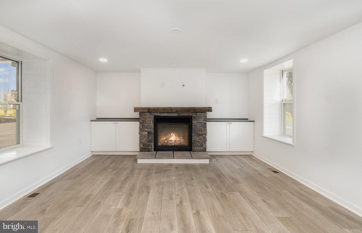 7185 Lincoln Way West photo 4