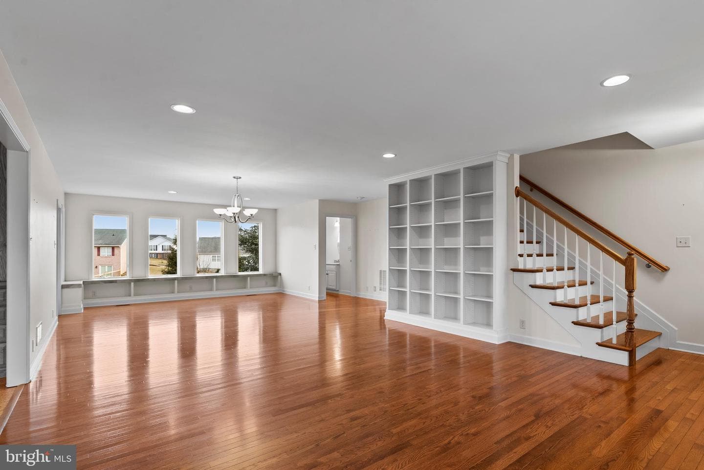 150 Topaz Drive photo 12