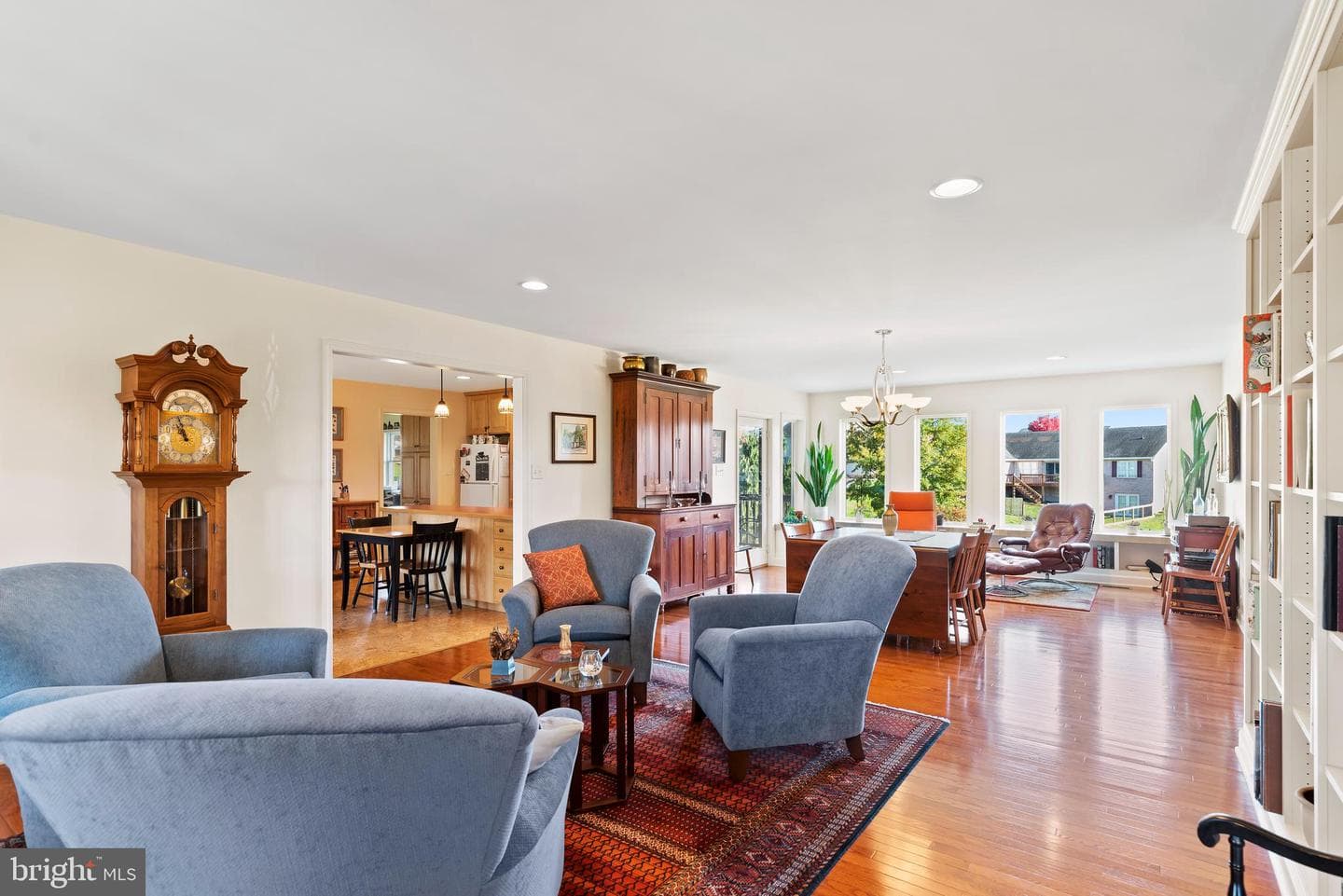 150 Topaz Drive photo 15