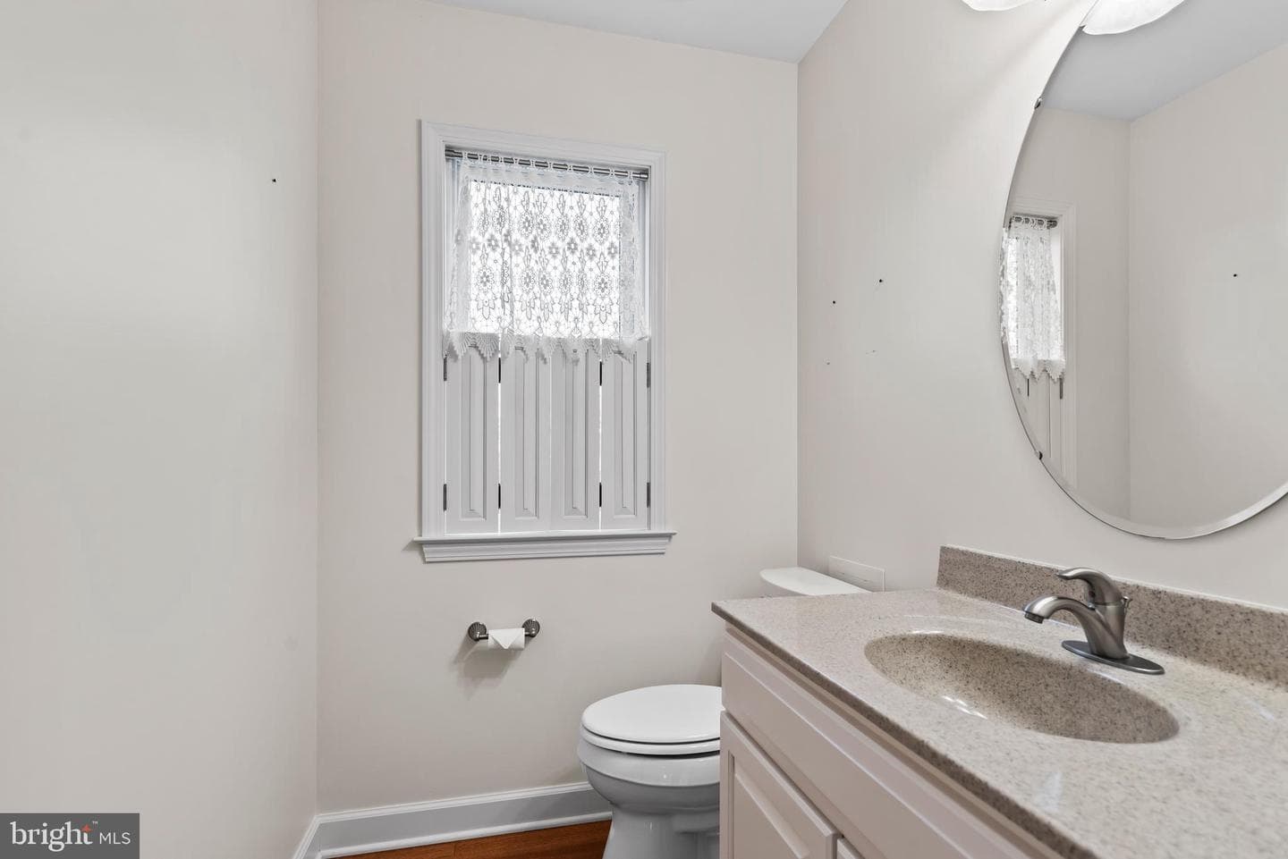 150 Topaz Drive photo 21