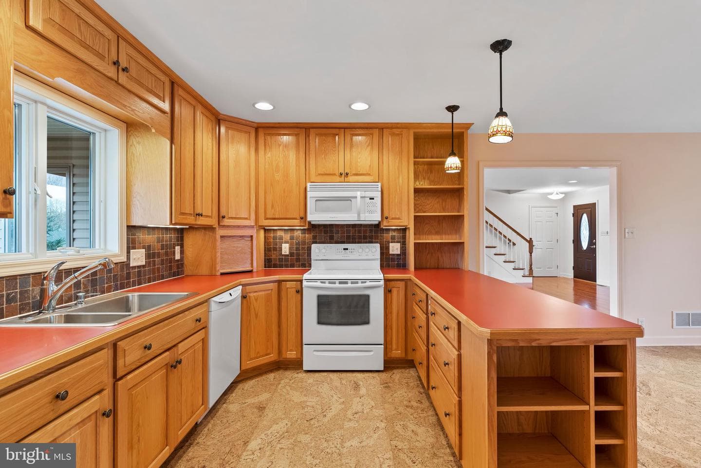 150 Topaz Drive photo 26
