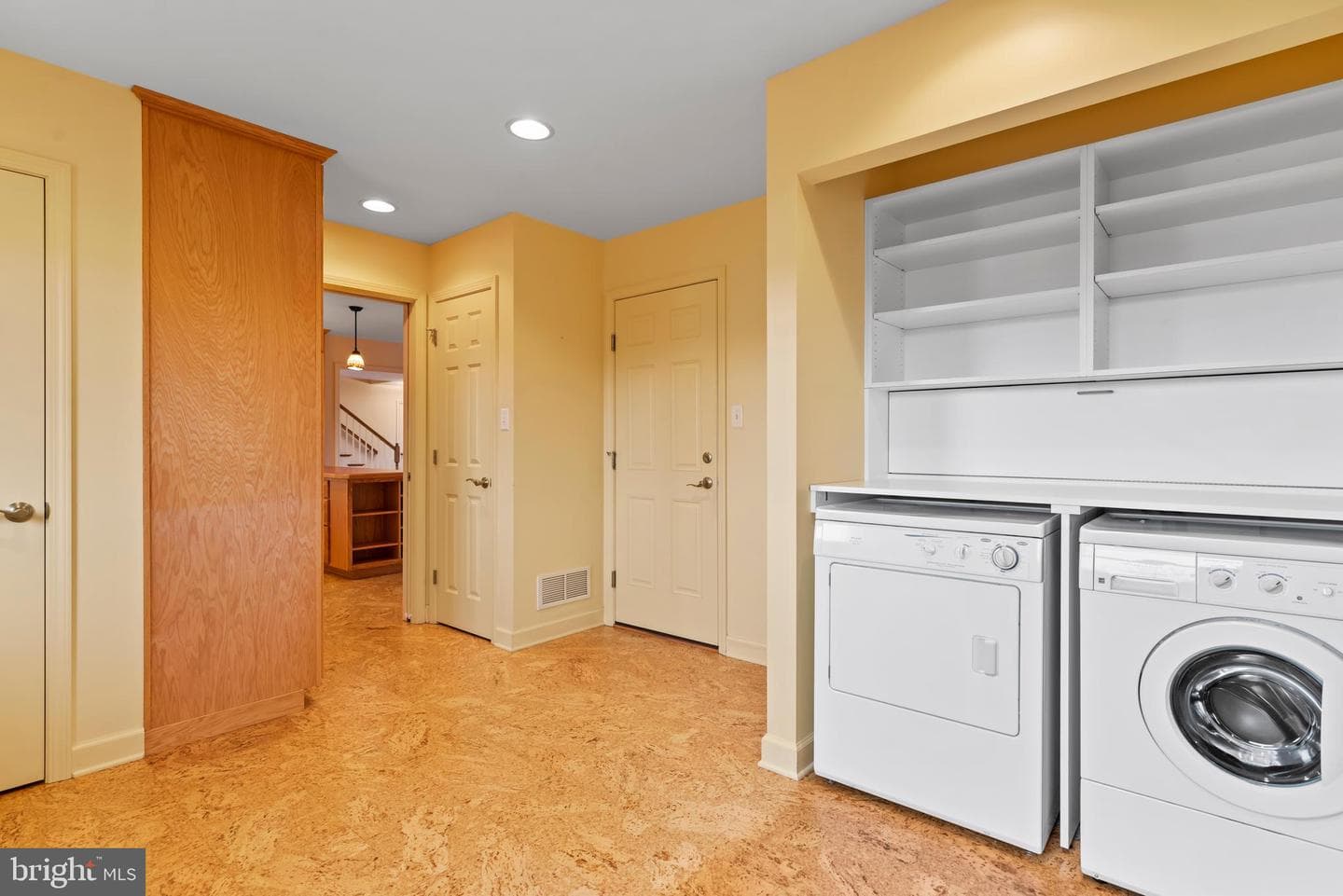 150 Topaz Drive photo 29