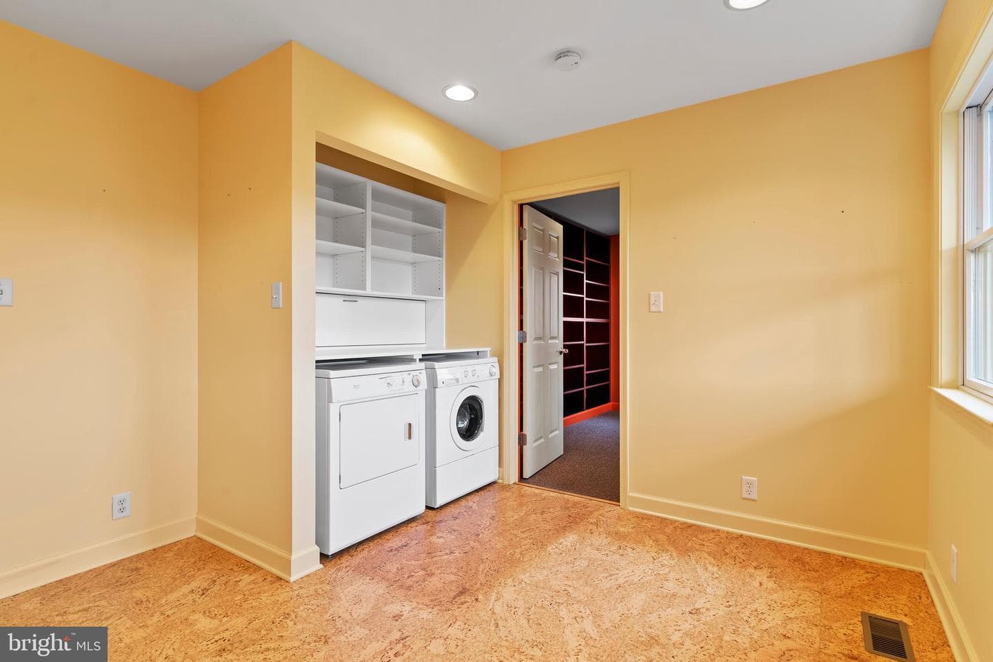 150 Topaz Drive photo 30