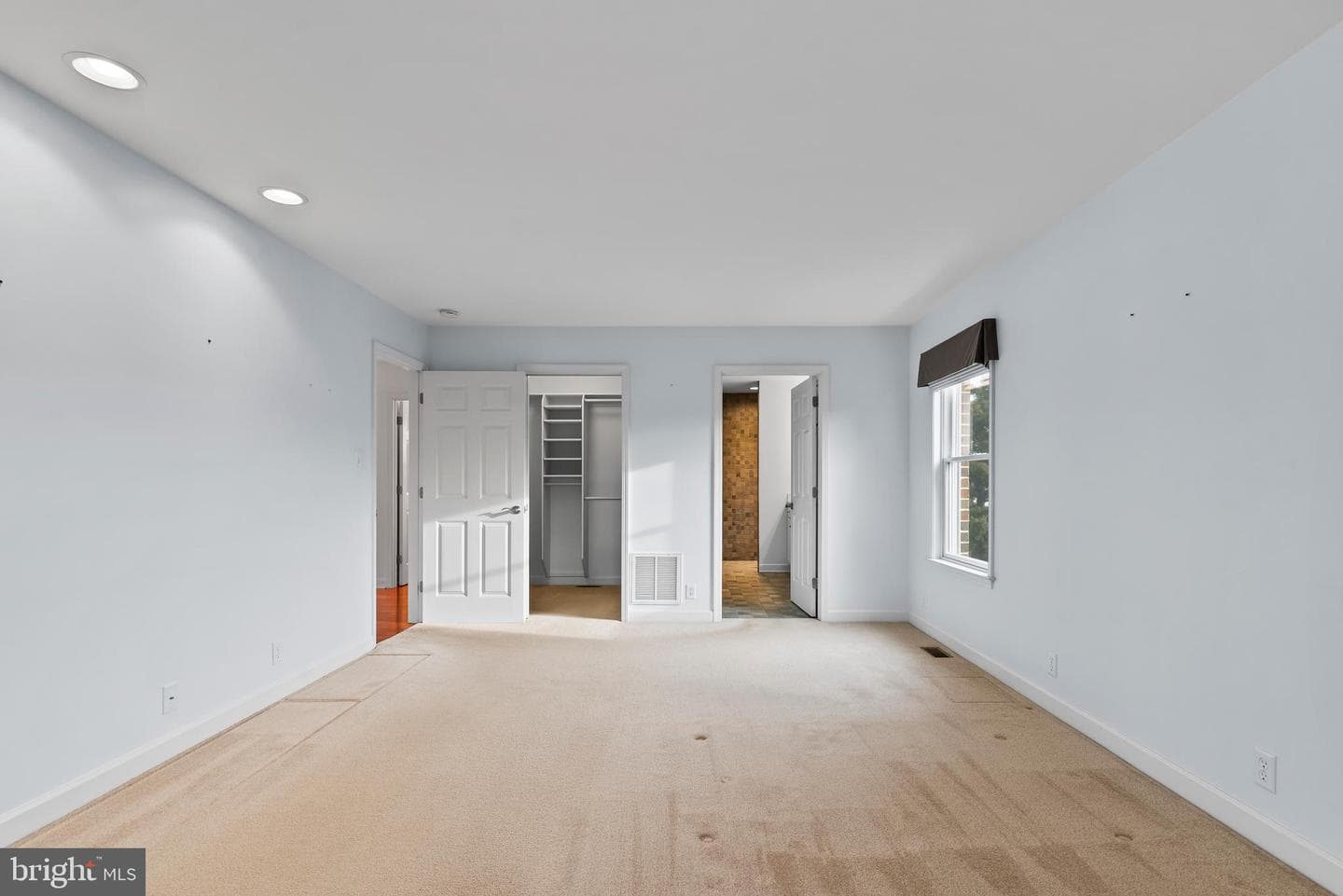 150 Topaz Drive photo 35