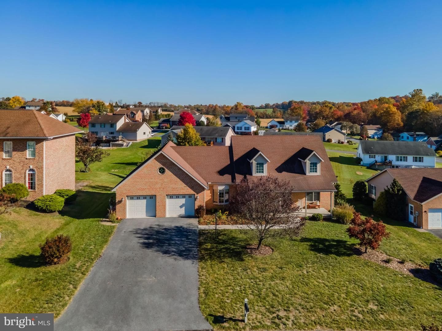 150 Topaz Drive photo 4