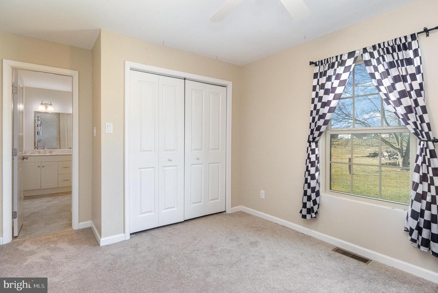 10425 Letzburg Road photo 24
