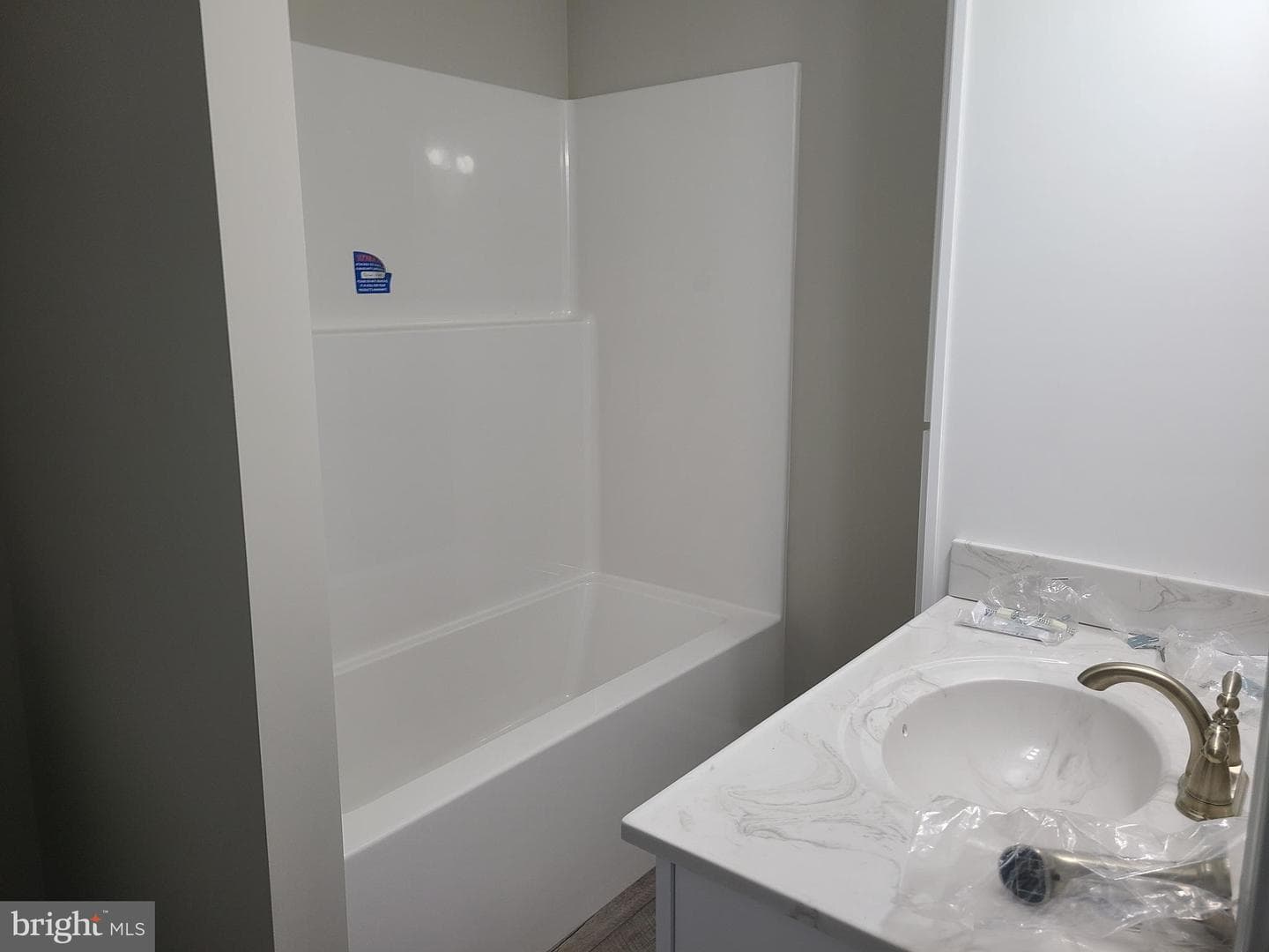 251 Grove Drive photo 8