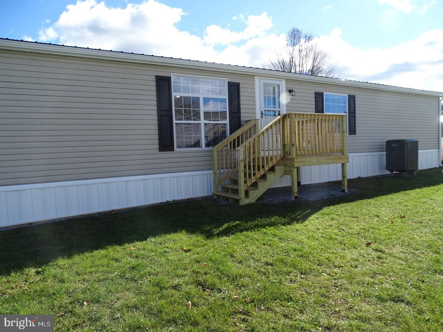 362 Cameo Drive photo 2