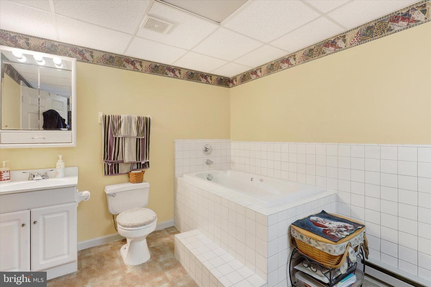 1274 Courtney Drive photo 24