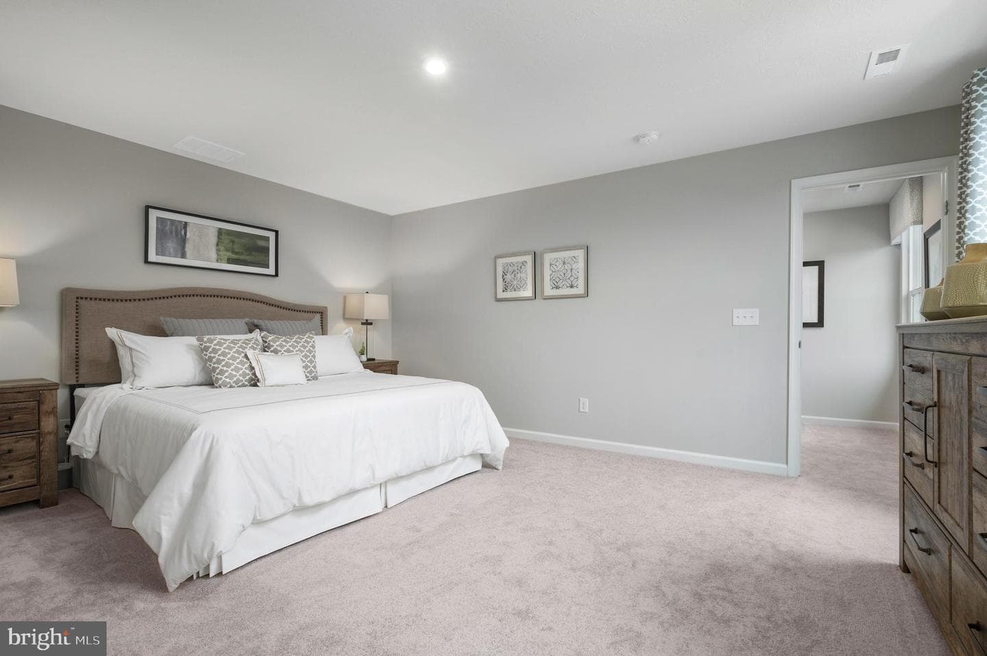 293 Diopside Drive photo 14
