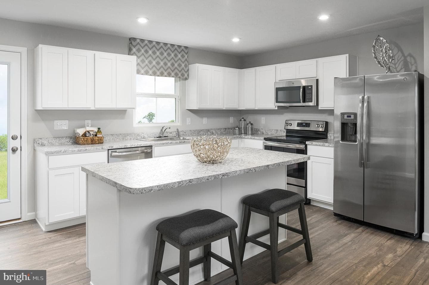 293 Diopside Drive photo 6