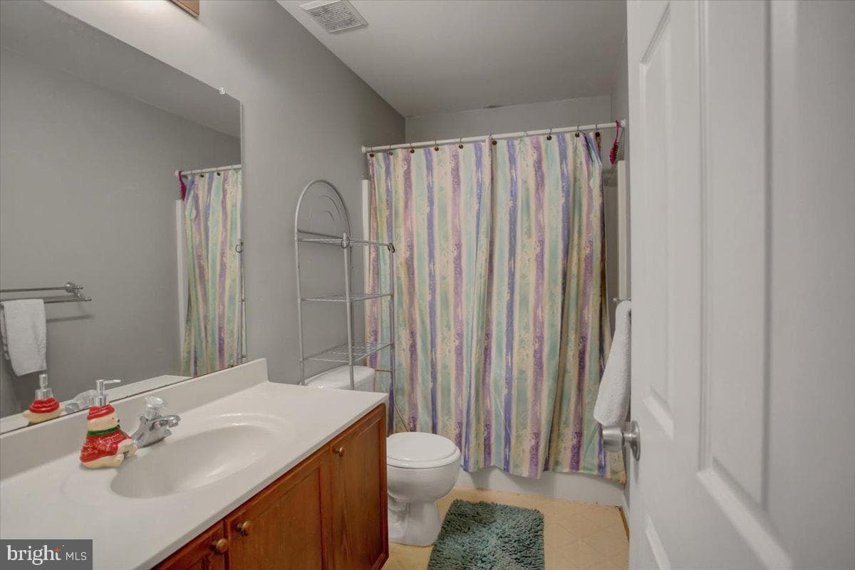 2850 Galaxy Dr. photo 20