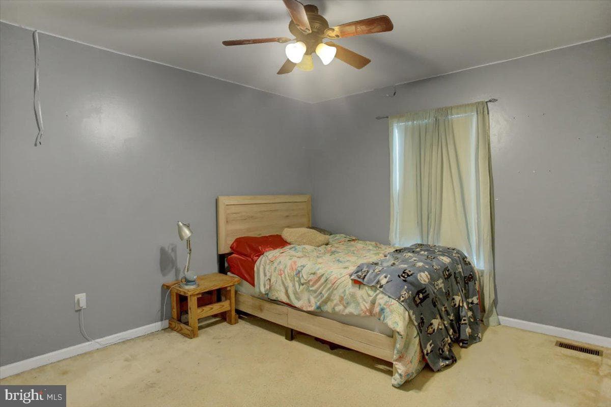 2850 Galaxy Dr. photo 21