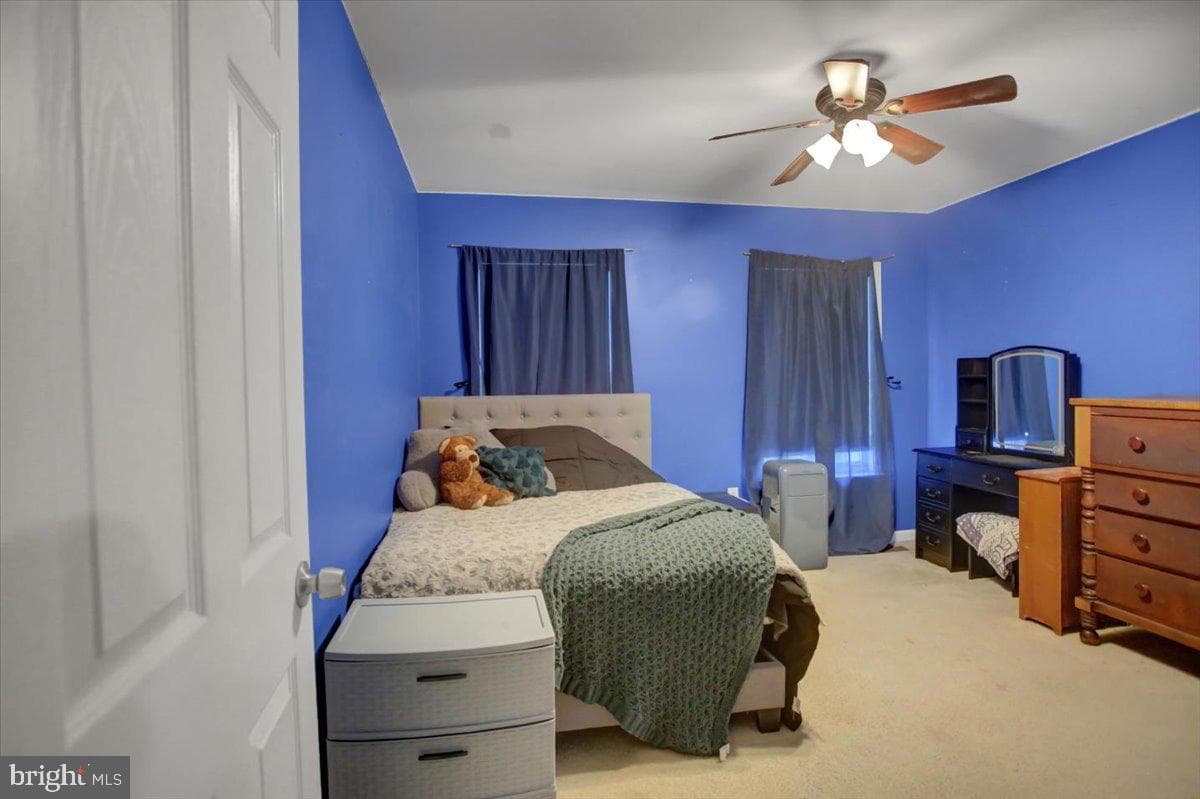 2850 Galaxy Dr. photo 23
