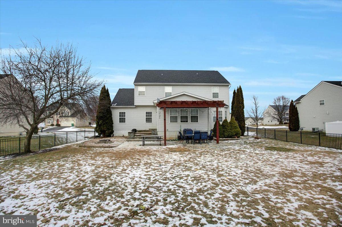 2850 Galaxy Dr. photo 44
