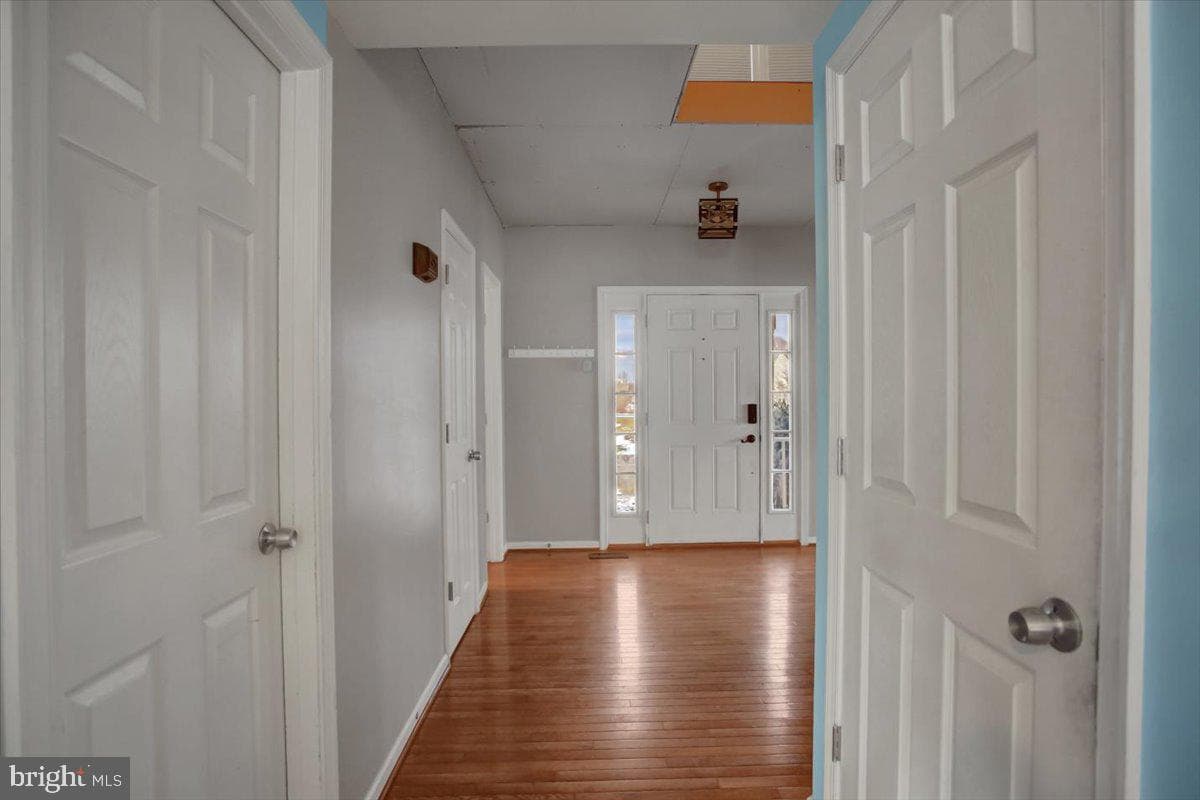 2850 Galaxy Dr. photo 6