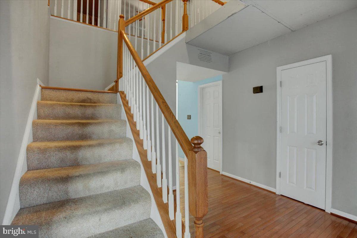 2850 Galaxy Dr. photo 7