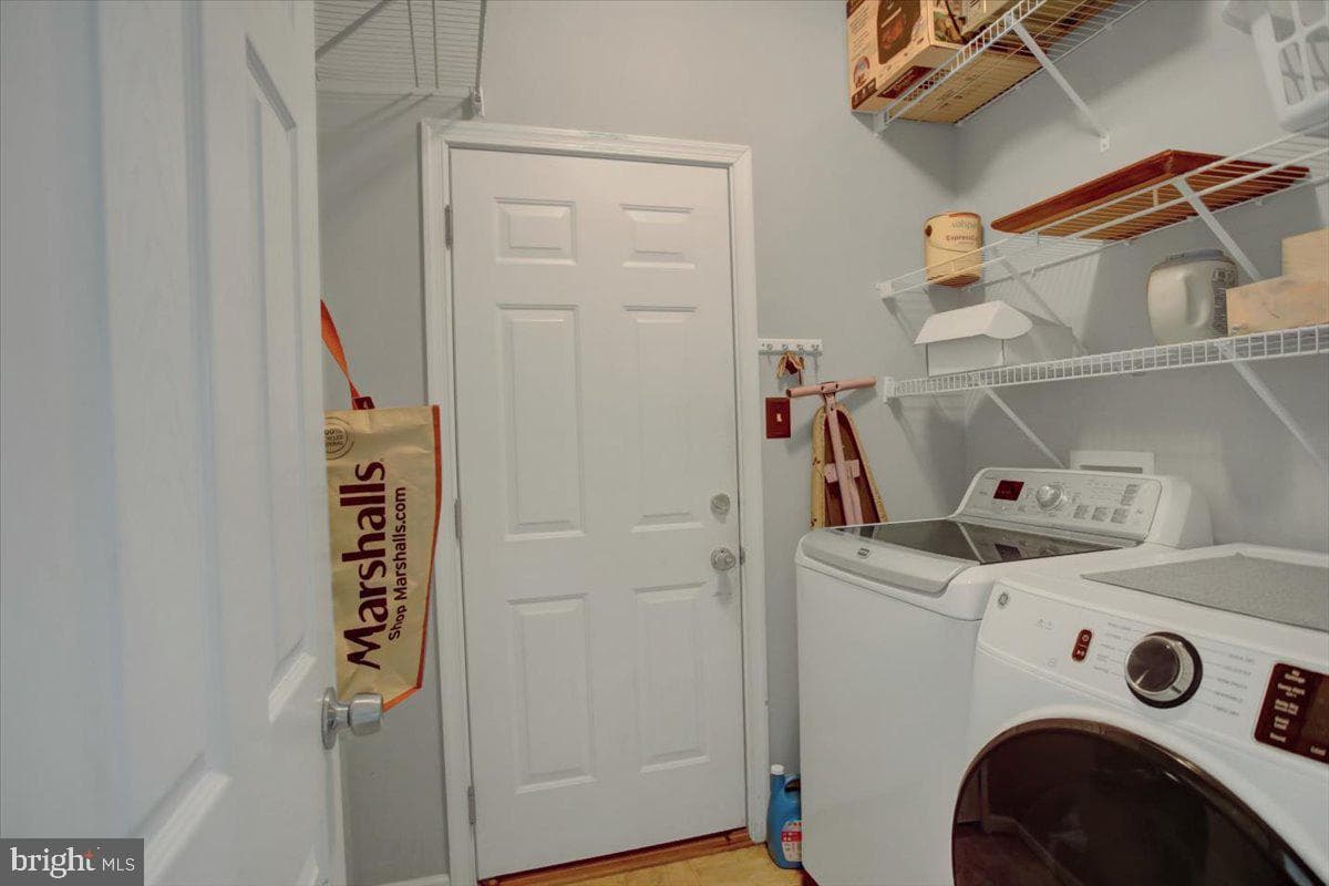 2850 Galaxy Dr. photo 9