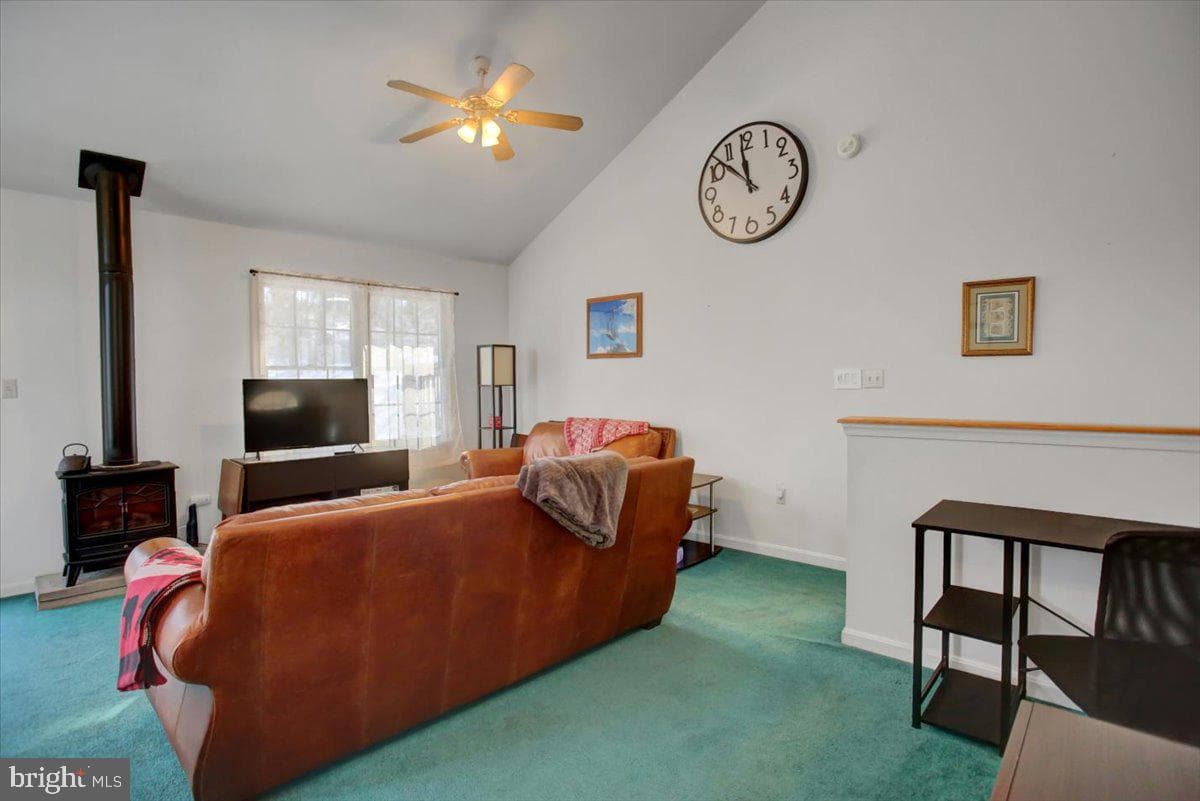 14072 Maple Way photo 7