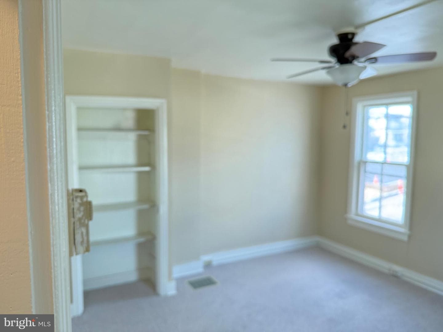 636 Pleasant Street photo 9