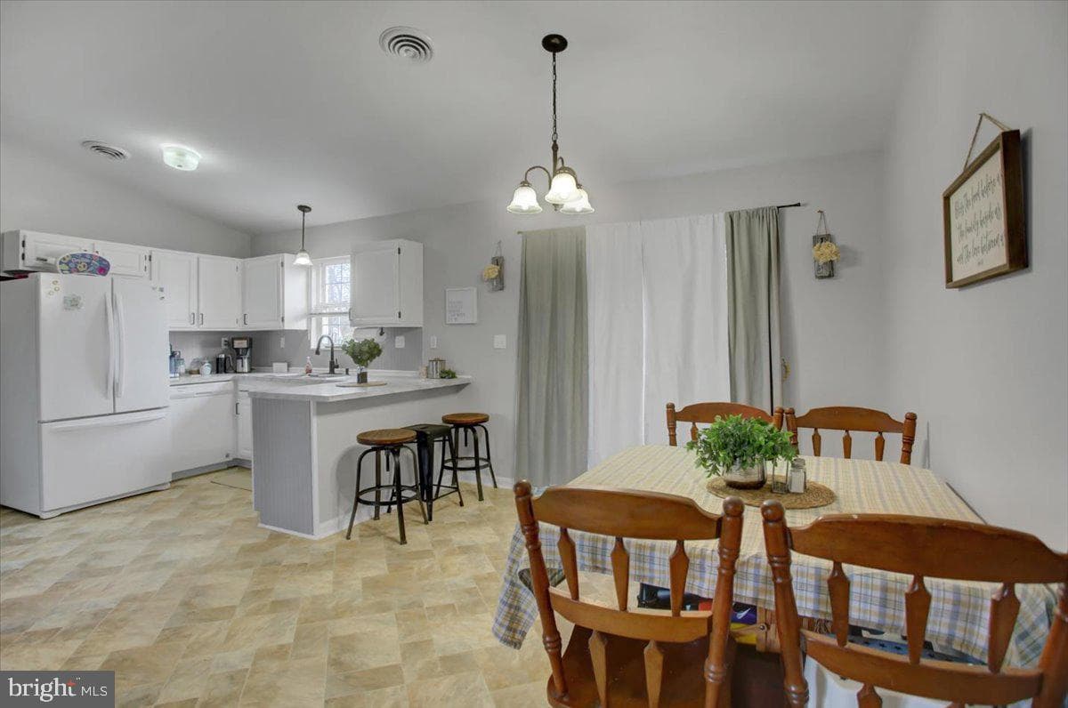 14072 Timothy Drive photo 11