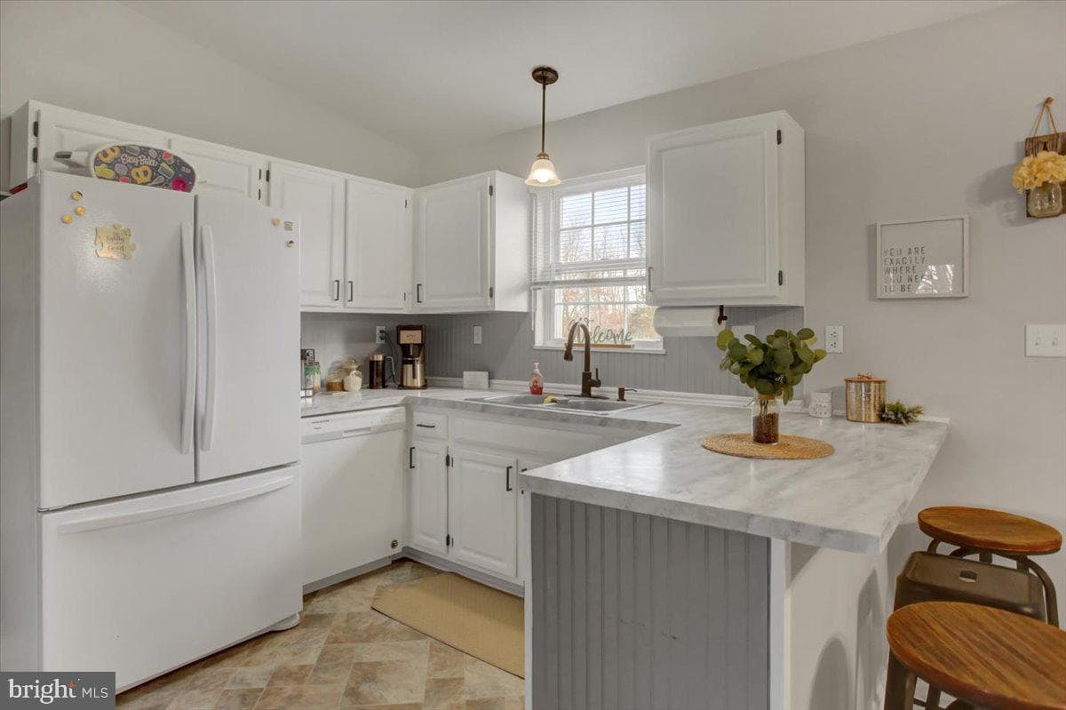 14072 Timothy Drive photo 12